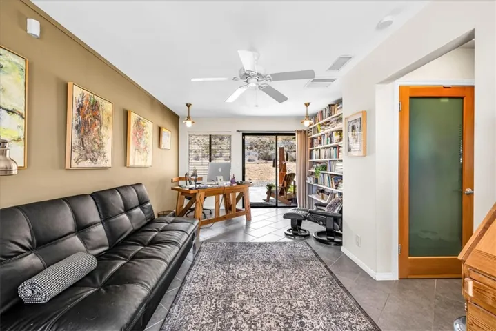 7880 Wesley Road, Joshua Tree, California 92252