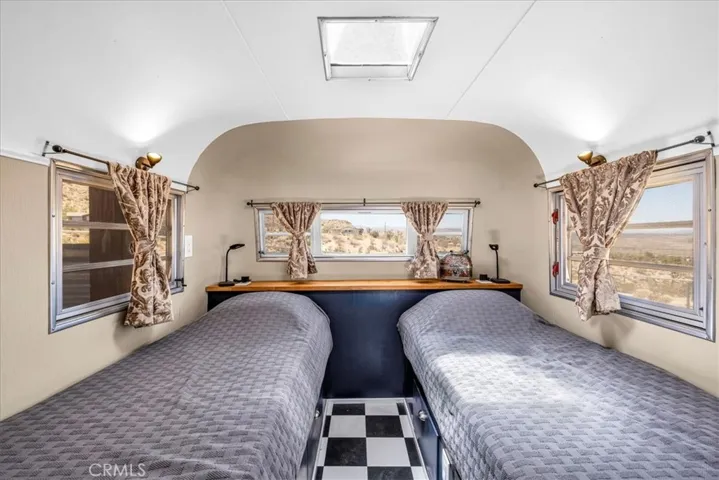 7880 Wesley Road, Joshua Tree, California 92252