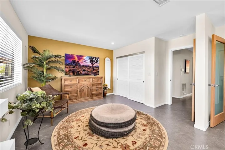 7880 Wesley Road, Joshua Tree, California 92252