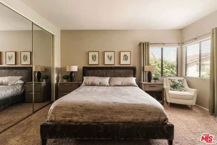 15023 Sherman Way E, Van Nuys, California 91405
