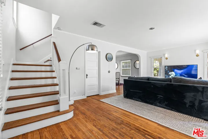 1701 La Fayette Road, Los Angeles, California 90019