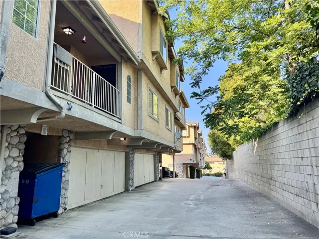 100 S Chapel D, Alhambra, California 91801