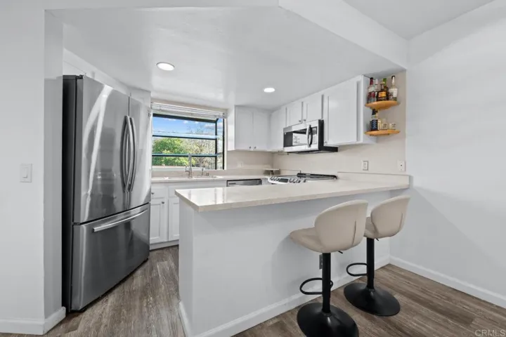 440 Citracado Parkway 38, Escondido, California 92025
