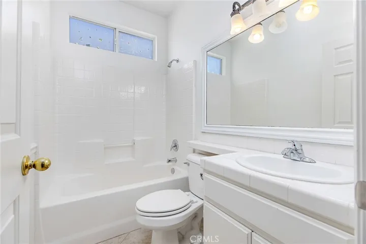 35841 Avignon Court, Winchester, California 92596