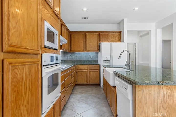 35841 Avignon Court, Winchester, California 92596