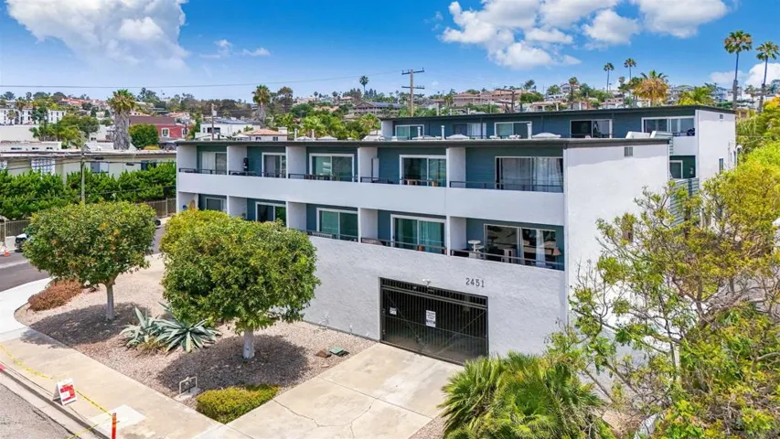 2451 Chicago St 11, San Diego, California 92110