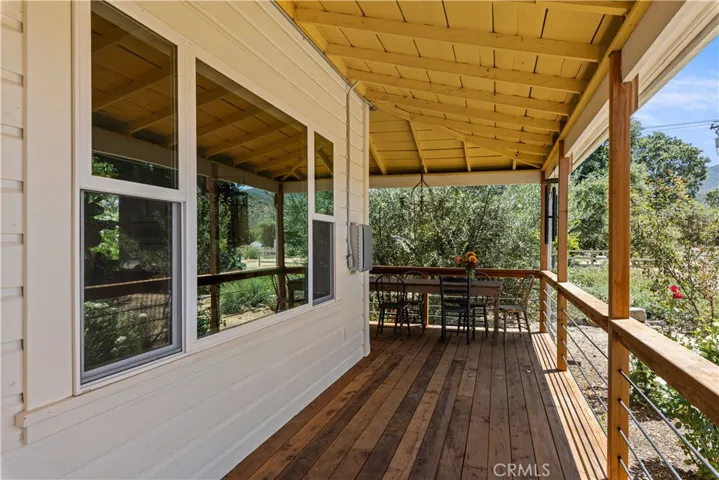 Kitchen/Breakfast Nook Entrance