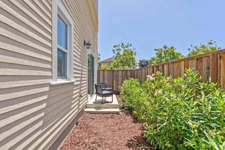 401 San Luis Avenue, Watsonville, California 95076
