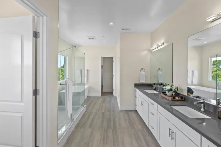 401 San Luis Avenue, Watsonville, California 95076