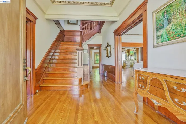 2056 Santa Clara Ave, Alameda, California 94501 — photo 5