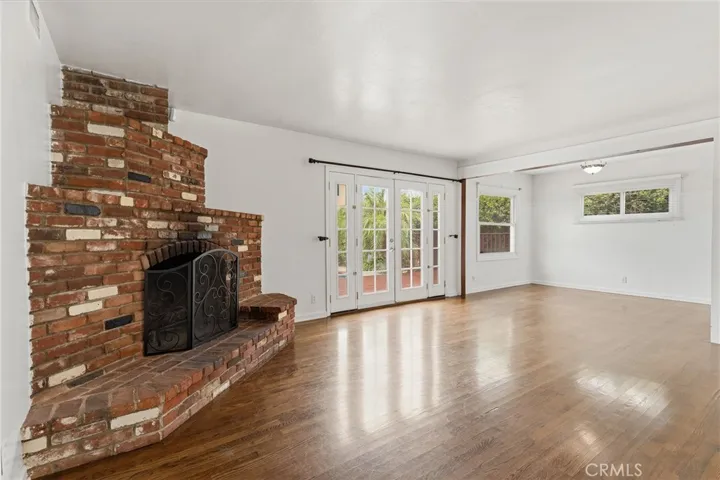 23047 Friar, Woodland Hills, California 91367
