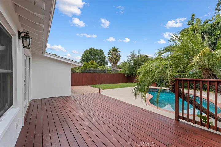23047 Friar, Woodland Hills, California 91367