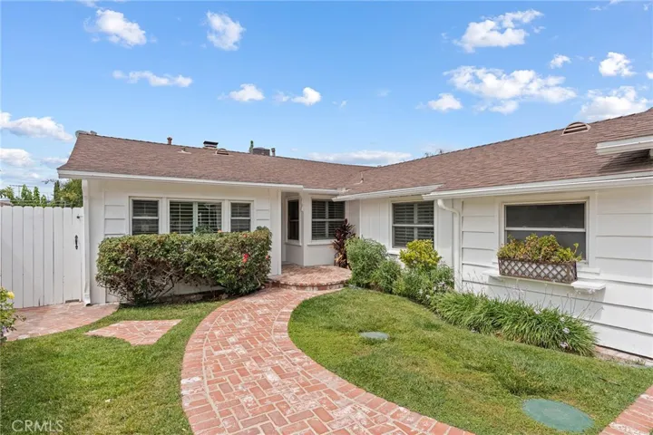 23047 Friar, Woodland Hills, California 91367