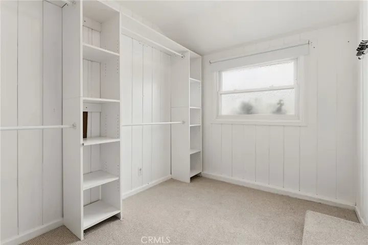 Primary Walk In Closet(2)