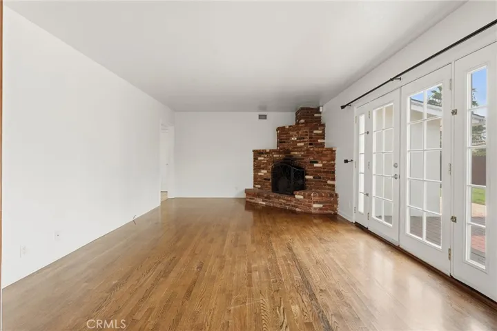 23047 Friar, Woodland Hills, California 91367
