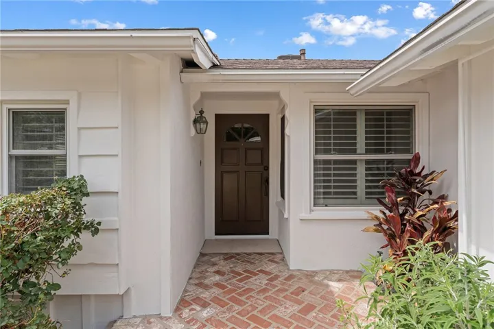 23047 Friar, Woodland Hills, California 91367