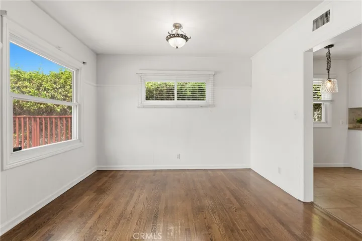 23047 Friar, Woodland Hills, California 91367
