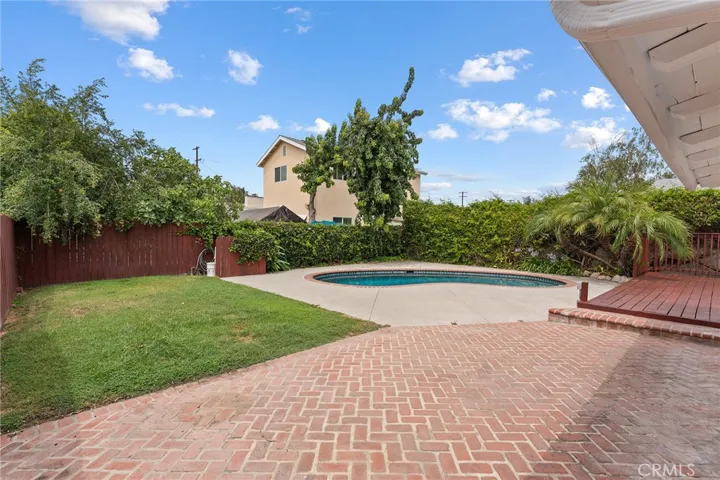 23047 Friar, Woodland Hills, California 91367