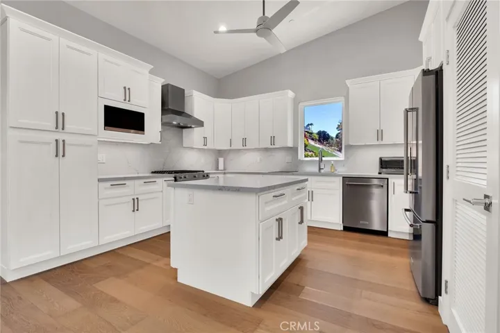 gourmet Kitchen