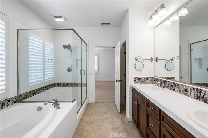 34 Umbria, Irvine, California 92618