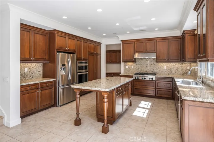 34 Umbria, Irvine, California 92618