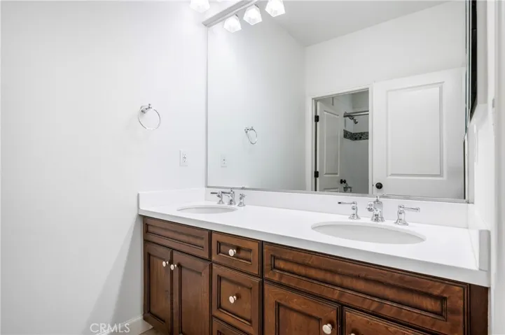 34 Umbria, Irvine, California 92618