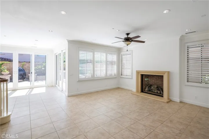 34 Umbria, Irvine, California 92618