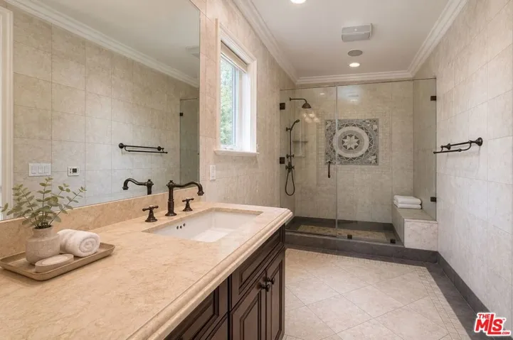 868 Braewood Court, South Pasadena, California 91030
