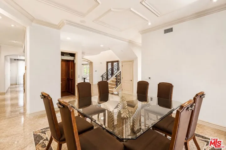 868 Braewood Court, South Pasadena, California 91030