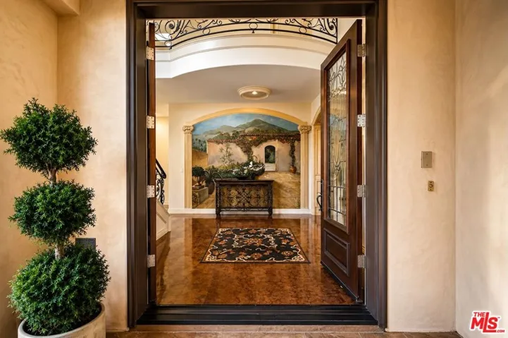868 Braewood Court, South Pasadena, California 91030