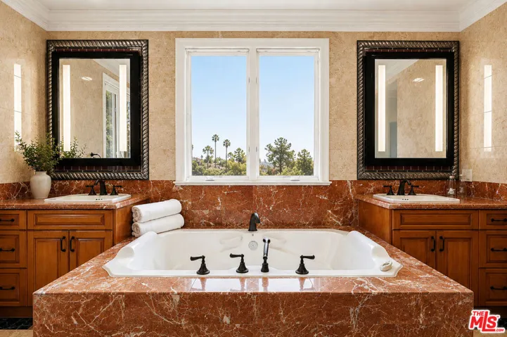 868 Braewood Court, South Pasadena, California 91030