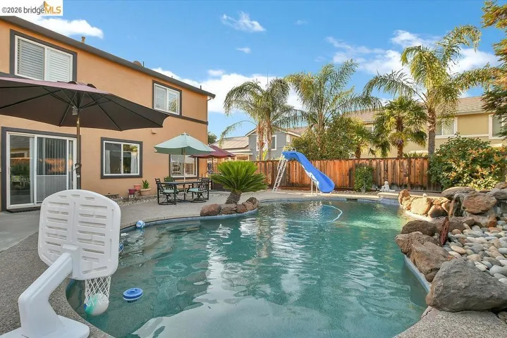 1040 Broadcreek Court, Brentwood, California 94513-5822