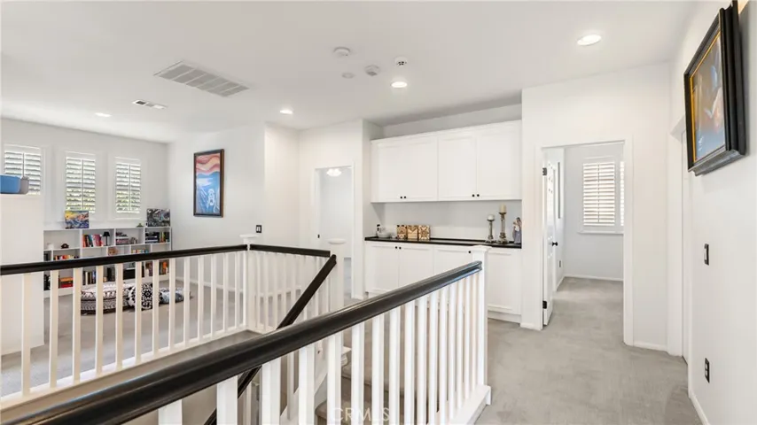 22238 Evening Star Court, Saugus, California 91390