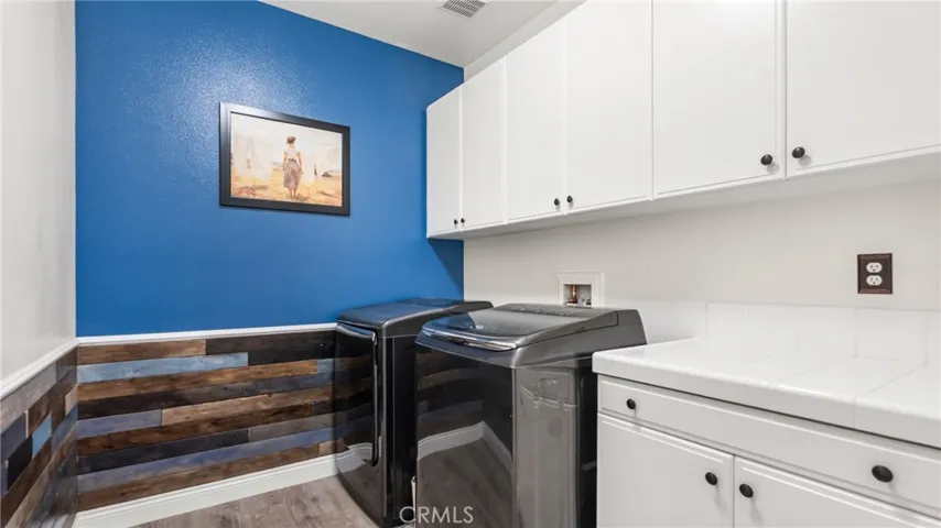 22238 Evening Star Court, Saugus, California 91390