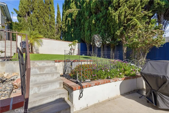 5650 Pickering, Whittier, California 90601