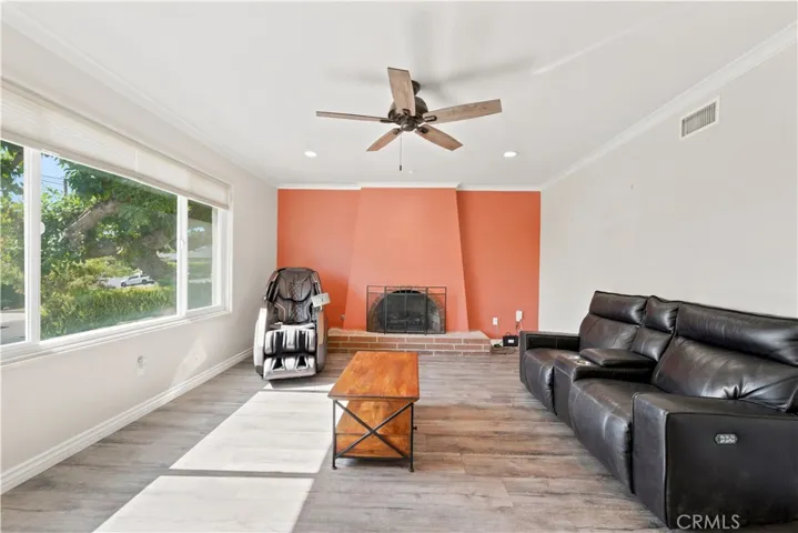5650 Pickering, Whittier, California 90601