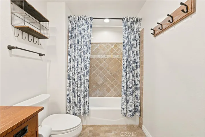 5650 Pickering, Whittier, California 90601