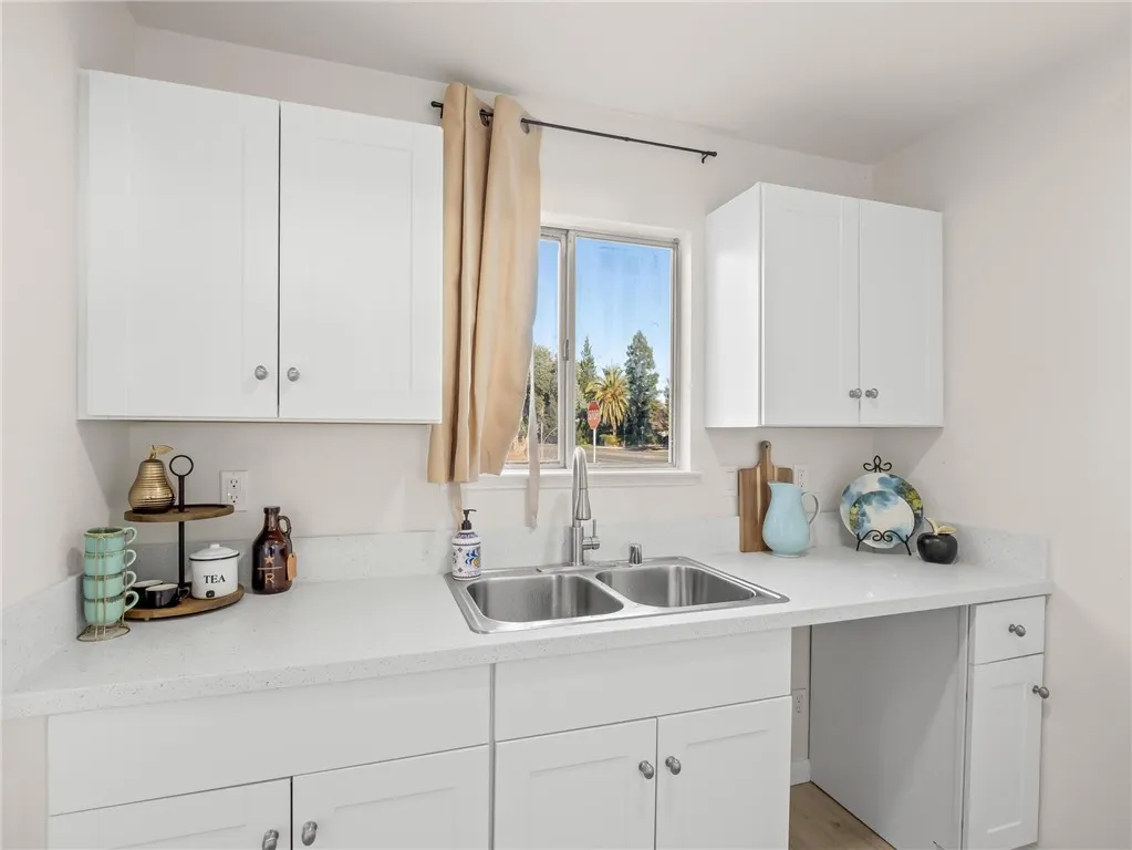 4359 W Cardiff, Fresno, California 93722 — photo 5