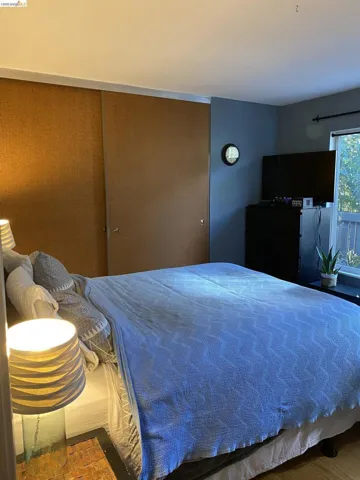 Unit 2 bedroom