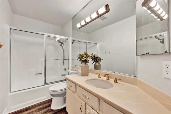 2342 Aspen Street, Tustin, California 92782
