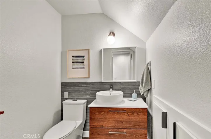 2342 Aspen Street, Tustin, California 92782