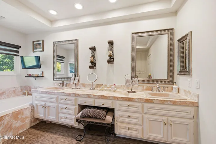 3732 Via del Prado Calabasas-38