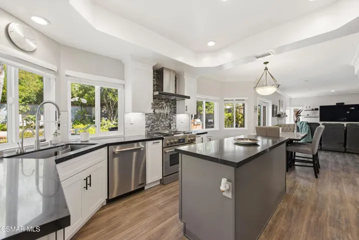 3732 Via del Prado Calabasas-22