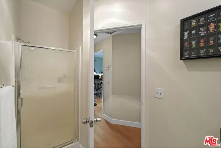 5811 Woodman Avenue 7, Valley Glen, California 91401