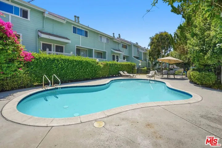 5811 Woodman Avenue 7, Valley Glen, California 91401