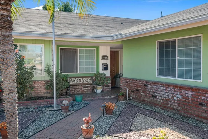17509 Balfern, Bellflower, California 90706