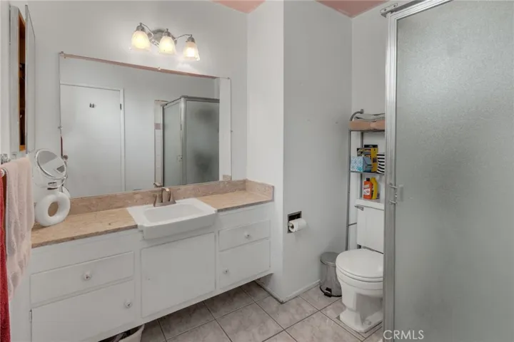 17509 Balfern, Bellflower, California 90706