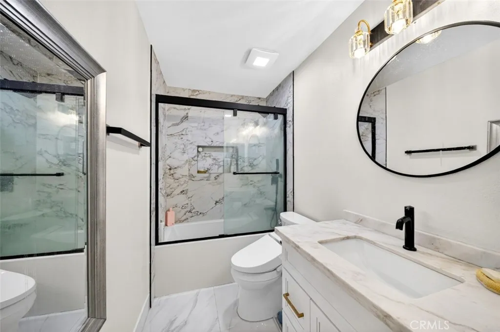 Bathroom2
