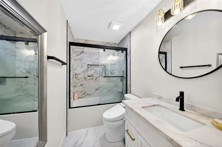 Bathroom2