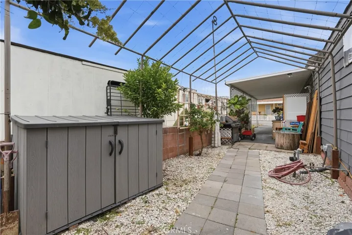 Patio 3